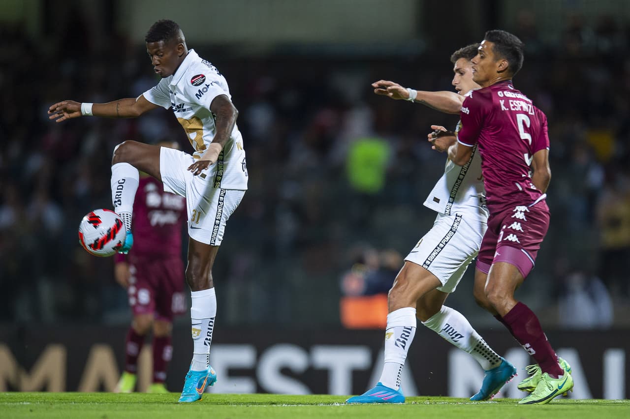De la mano de Juan Dinenno, Pumas golea 4-1 al Saprissa, cierran la serie y aseguran su boleto a los cuartos de final de la Concacaf Liga de Campeones.