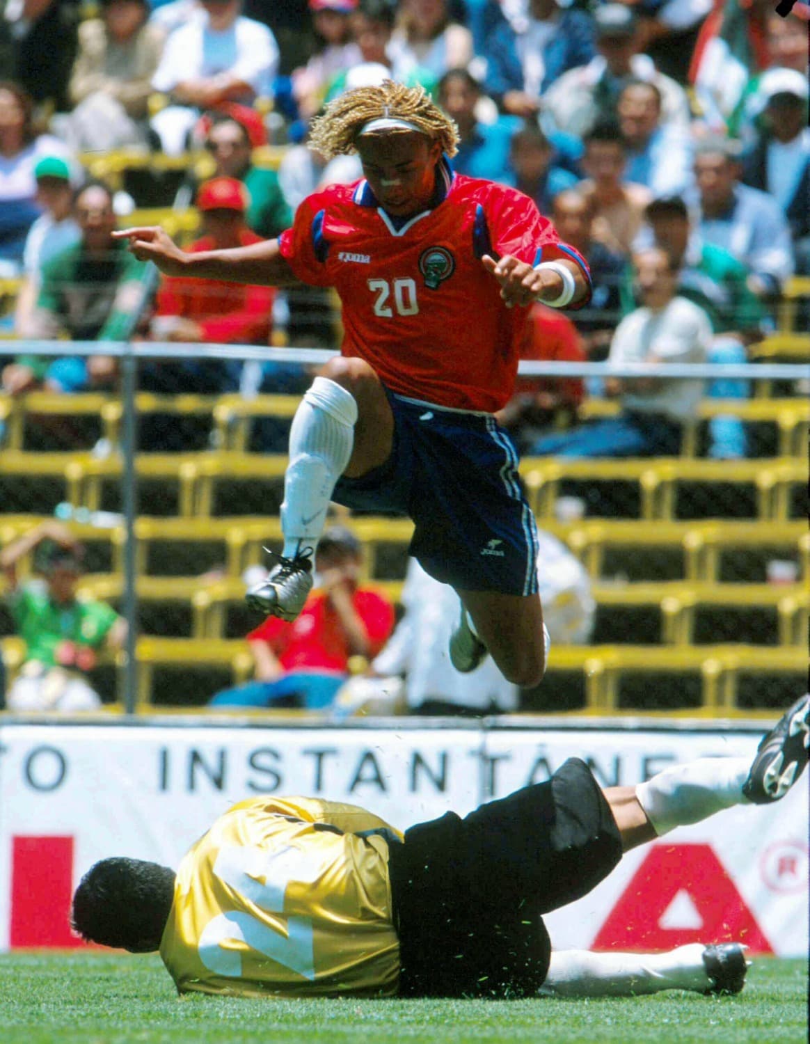 William Sunsing (Delantero) - Fue suplente pero ingresó por Castro en la segunda parte. Jugó los mundiales del 2002 y 2006 con Costa Rica.