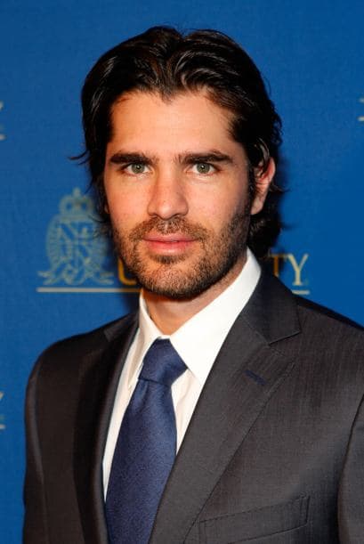 Además ha realizado películas que le ayudan a llevar sus mensajes religiosos. También ha provocado polémica por su lucha contra el aborto y el matrimonio gay.