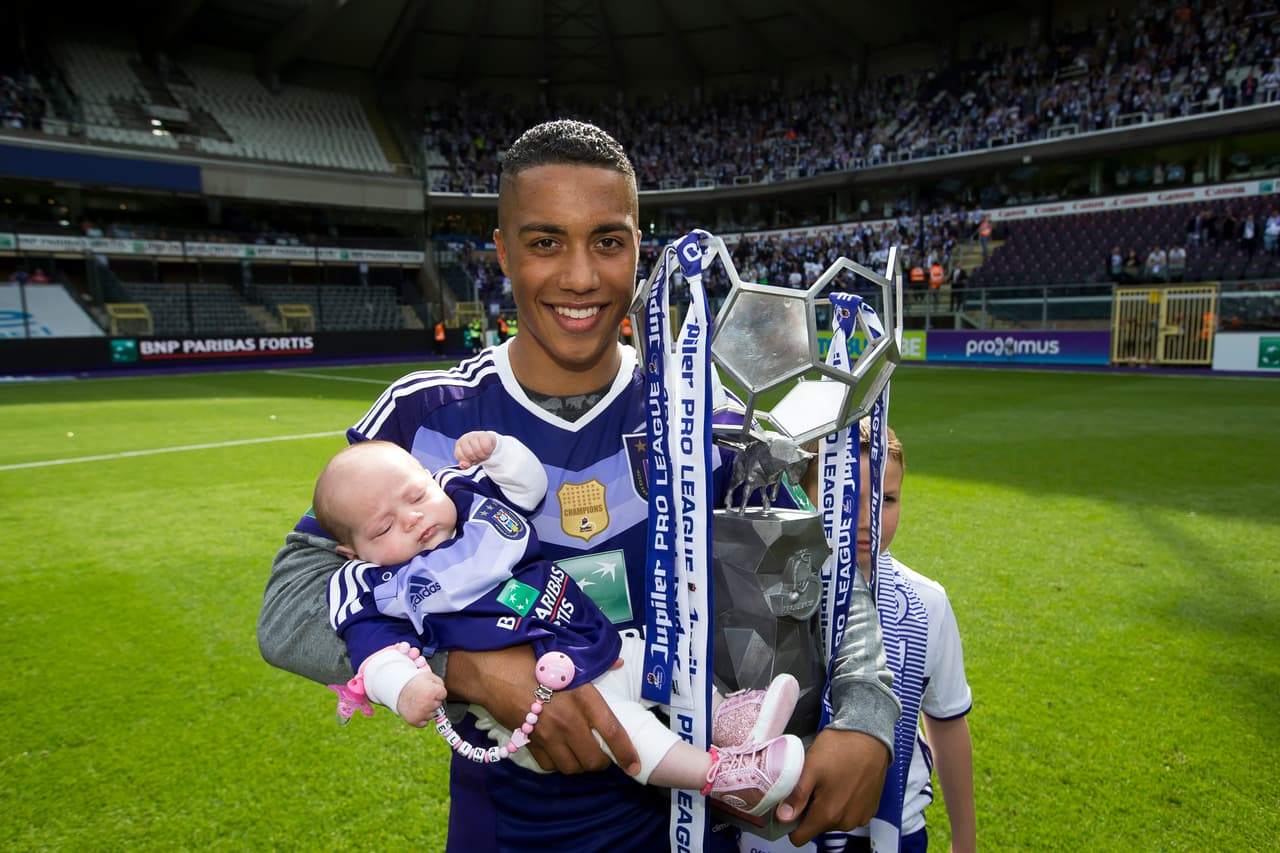 Youri Tielemans de R.S.C. Anderlecht al A.S. Mónaco: 25 millones de euros