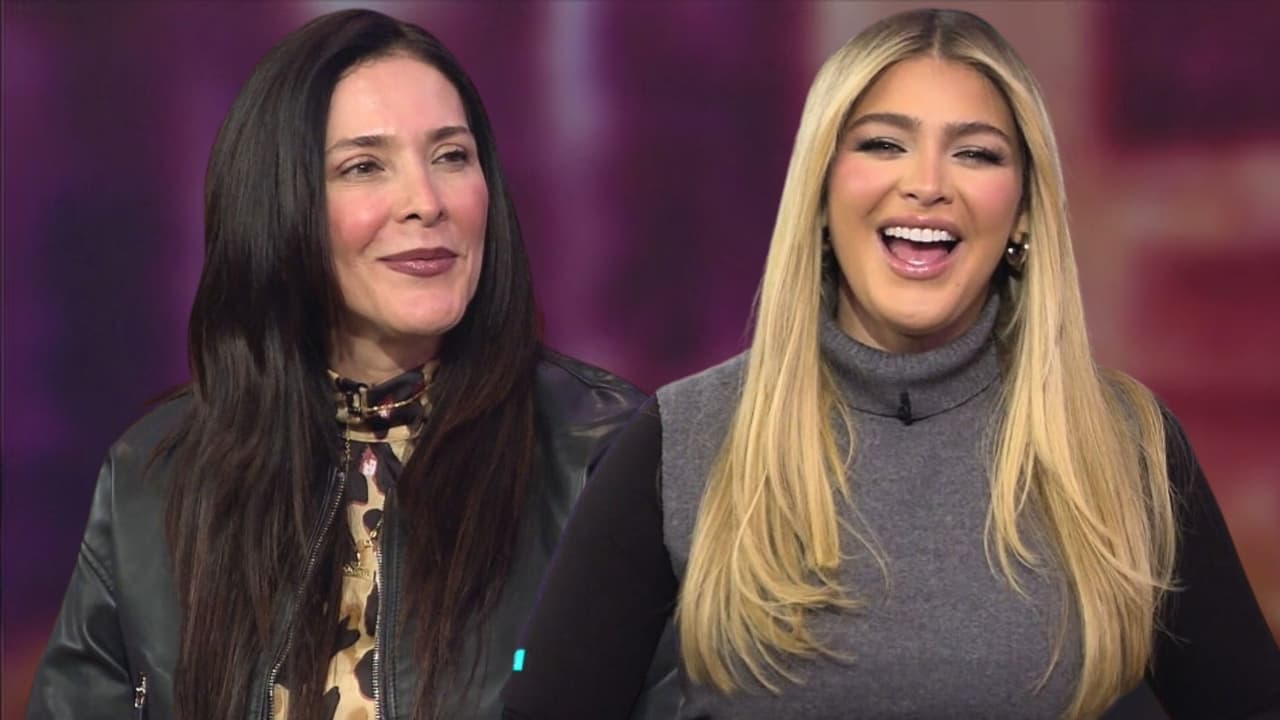 La madre de Migbelis Castellanos muy conmovida por ver a su hija casarse en una boda en dos idiomas