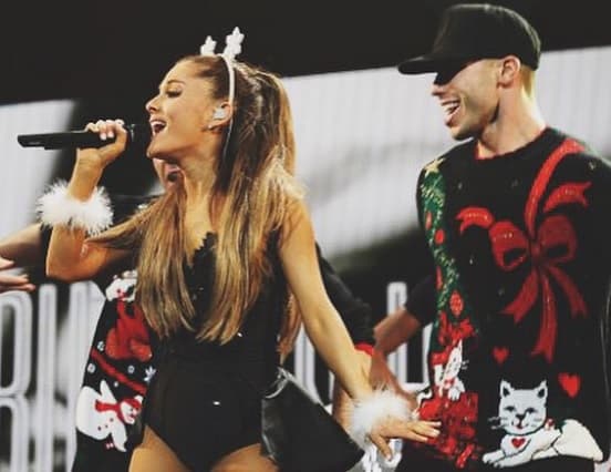 Una fuente contó a E! News que la joven pareja está muy entusiasmada y que 'Ar' se ve muy contenta, pues además de ser su nuevo galán, tenía una amistad de años, así que lo conoce perfecto.