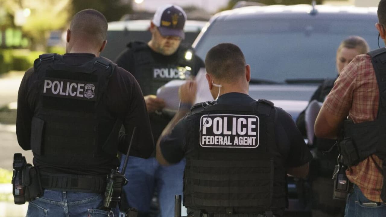 Temor a operativos de ICE hace suspender el desfile del Día de la Independencia de México en Passaic