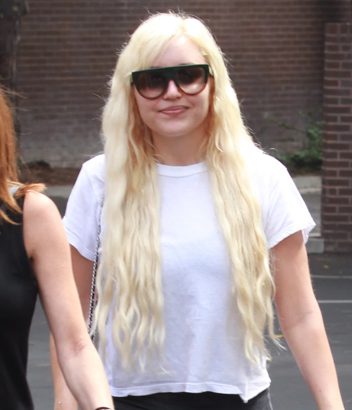 Amanda llegó a la estación de policía en Hollywood.