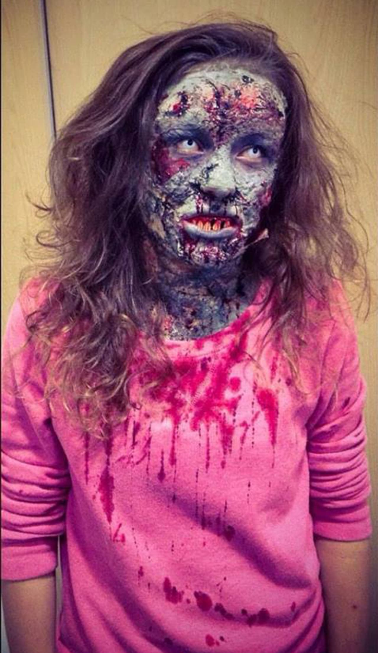 ¡Ten cuidado, los zombis atacan!