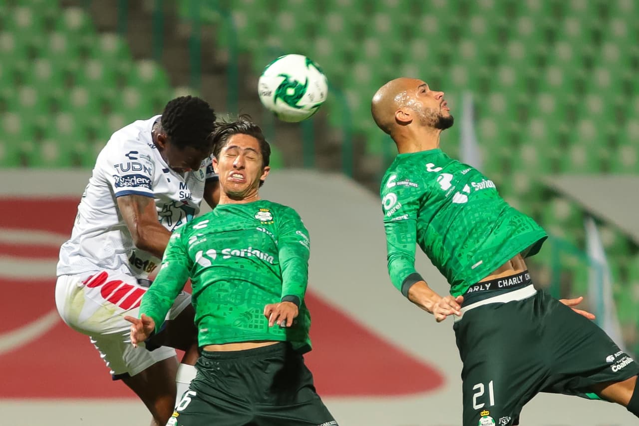 ¡Alarma en Santos! Brote de COVID-19 a días de iniciar el torneo