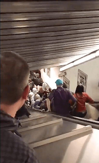 En un video difundido en redes sociales con el accidente se percibe un gran caos, desesperación, angustia, pavor y todas esas sensaciones de cuando ocurre un accidente severo.