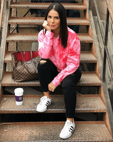 A tres semanas del asalto que sufrió en las cercanías del volcán Nevado de Toluca, en México, Vanessa Arias ya buscó ayuda profesional para terminar con el trauma que le generó lo sucedido.