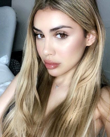 Esta conversión la llevó a borrar todas las imágenes de su cuenta de Instagram, misma que hasta el momento solo cuenta con tres instantáneas publicadas a principios de 2018.