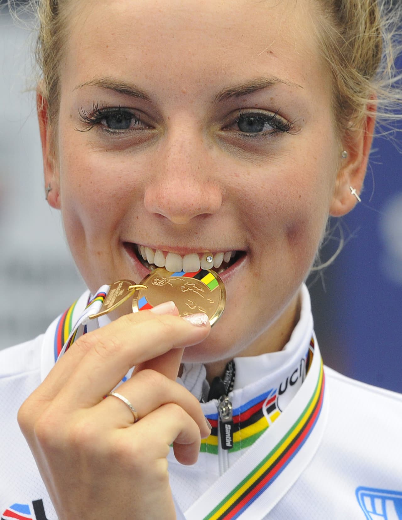 Una talentosa ciclista de 24 años que representa a Francia en las Olimpiadas de Río.