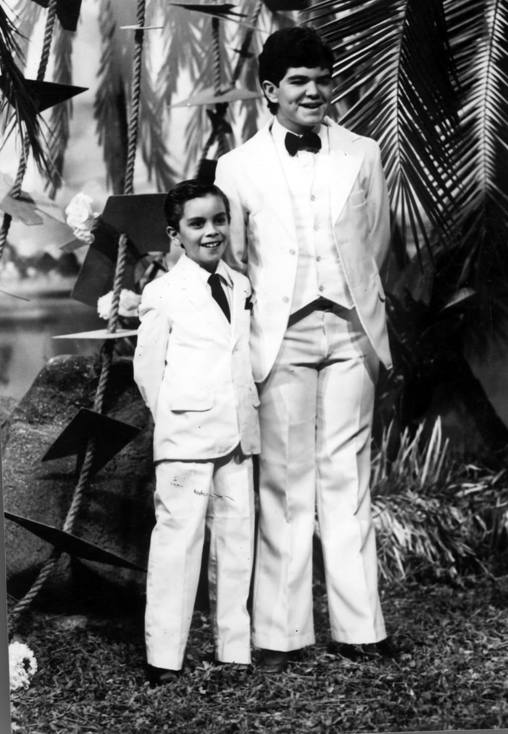 Para sorpresa de muchos 
<b><a href="http://www.univision.com/puerto-rico/wkaq/entretenimiento/aleks-syntek-dice-que-el-regeton-viene-de-los-simios-y-luego-intenta-retractarse">Aleks Syntek</a> </b>no inició su carrera en los escenarios musicales, él comenzó como actor.