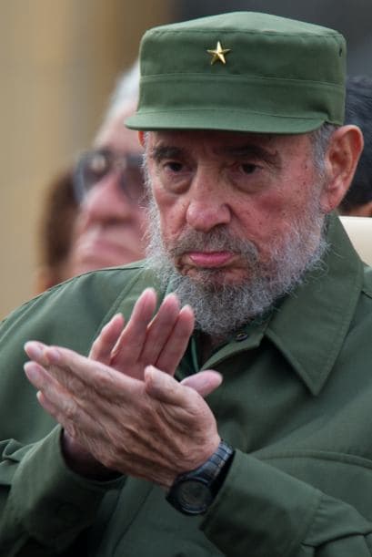 Con su tradicional uniforme verde olivo, el líder cubano también recordó los inicios del enfrentamiento ideológico con EU.