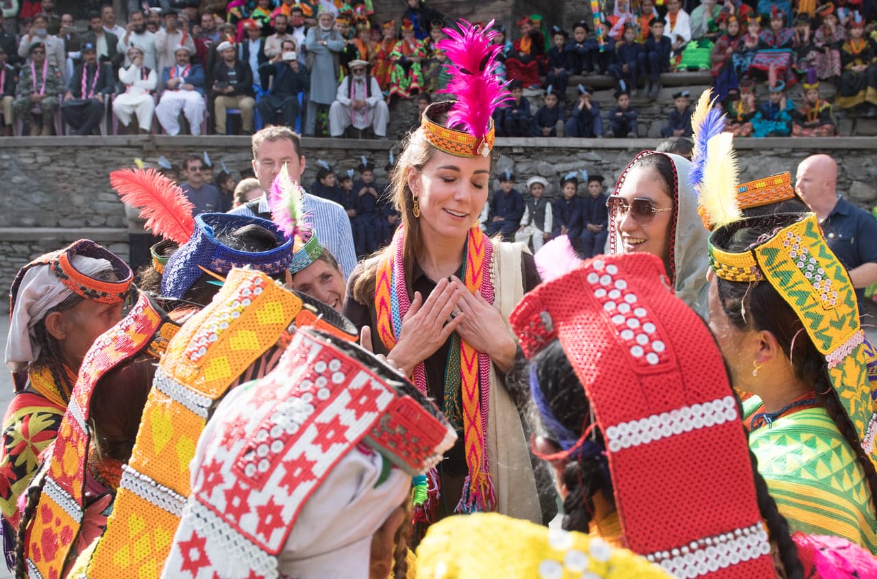 La abuela de la muchacha viajó a Chitral para encontrarse con la princesa Diana cuando visitó el lugar en 1991.
