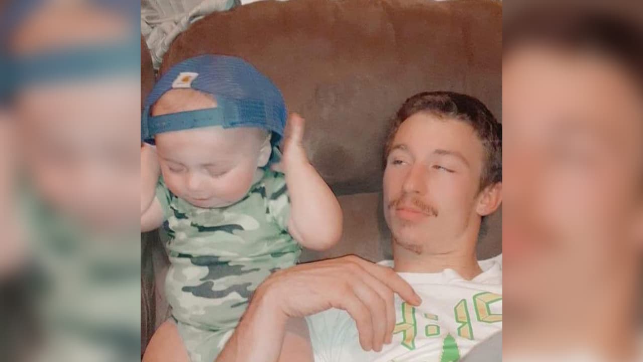 El bebé, Sawyer Gage McKinzie, de 10 meses, tampoco respiraba y fue declarado muerto en el sitio.