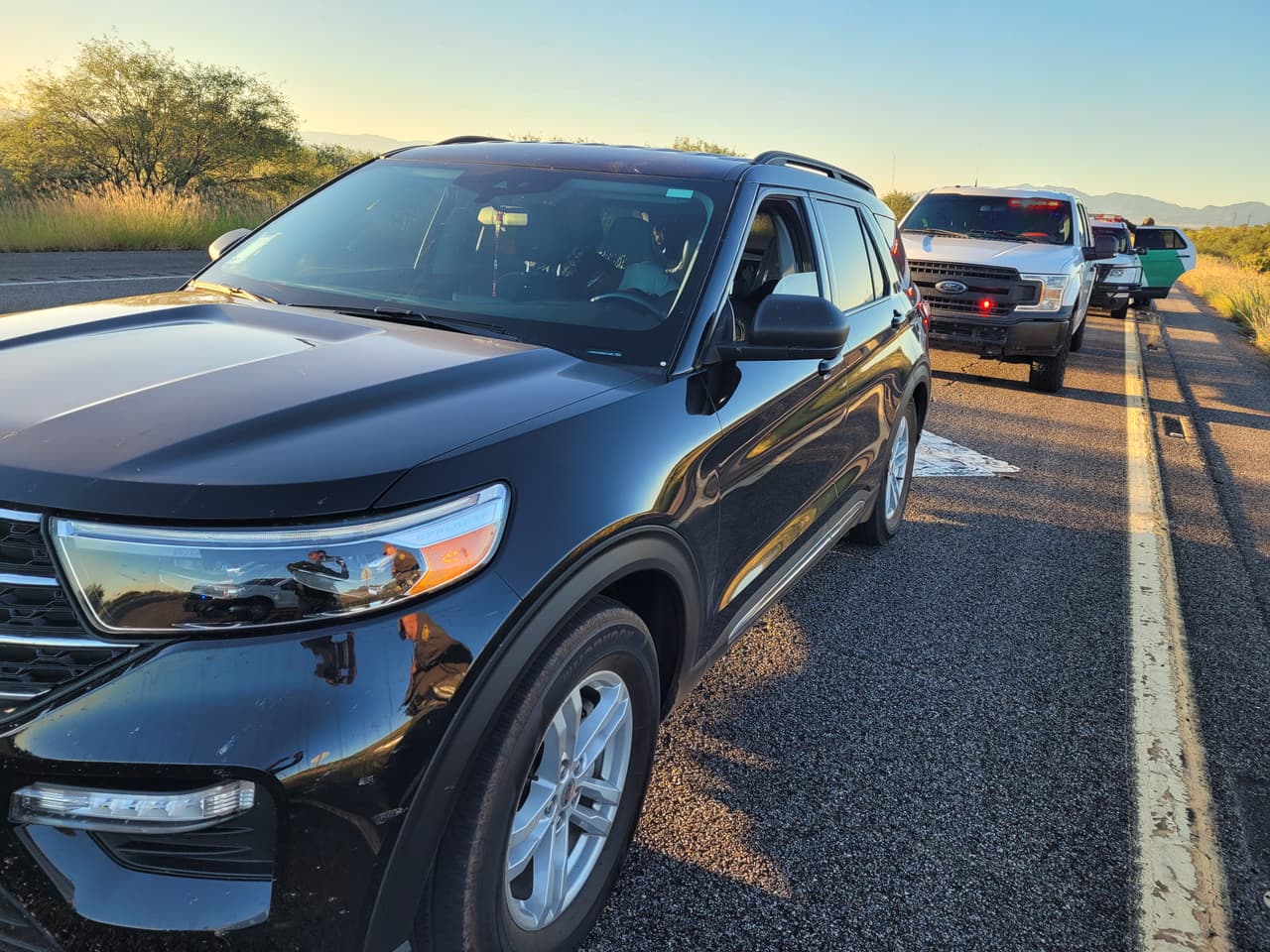 Un agente de la estación Willcox detuvo una camioneta rentada que, a todas luces, se trasladaba con sobrepeso. Y encontró las razones.