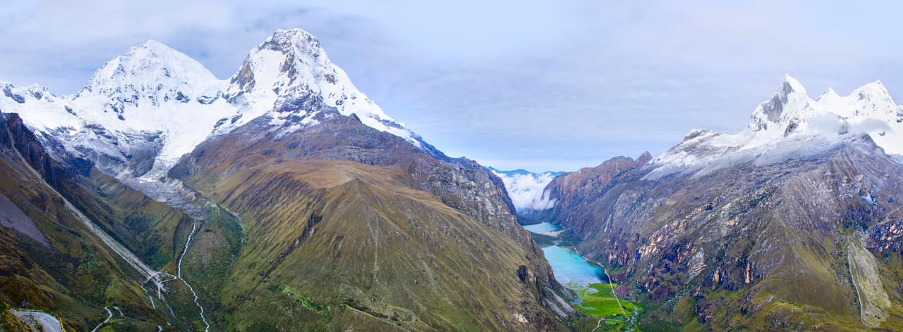 La Cordillera Blanca, en el Parque Nacional Huascarán.