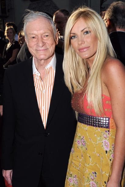 Hugh Hefner y Crystal Harris estaban por casarse, pero a la sexy modelo le entró el miedito y se dio a la fuga. Mira aquí los videos más chismosos.