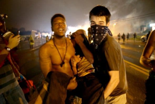 Johnson confirmó que una persona resultó herida de bala.