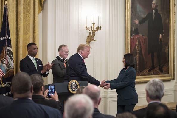 Trump reconoció el papel fundamental de Kim para abogar por la reforma al sistema penitenciario.