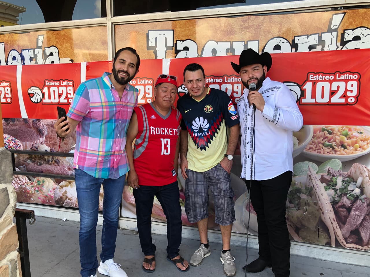 Aunque trajeran puesta la camisa del América.