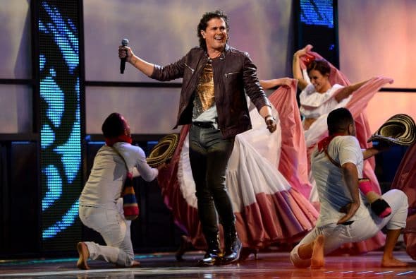 Carlos Vives también es uno de los grandes ganadores en la historia de Latin GRAMMY, con un total de 9 gramófonos.