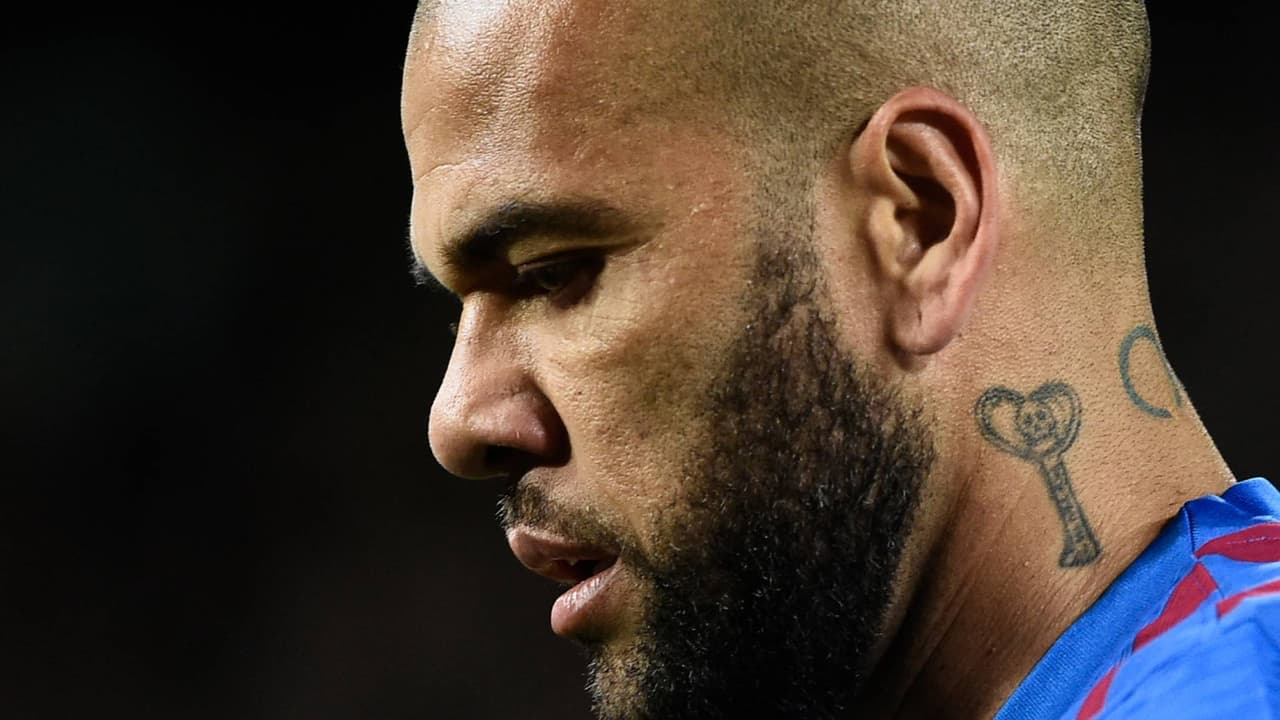 Niegan que juicio a Dani Alves sea a puerta cerrada