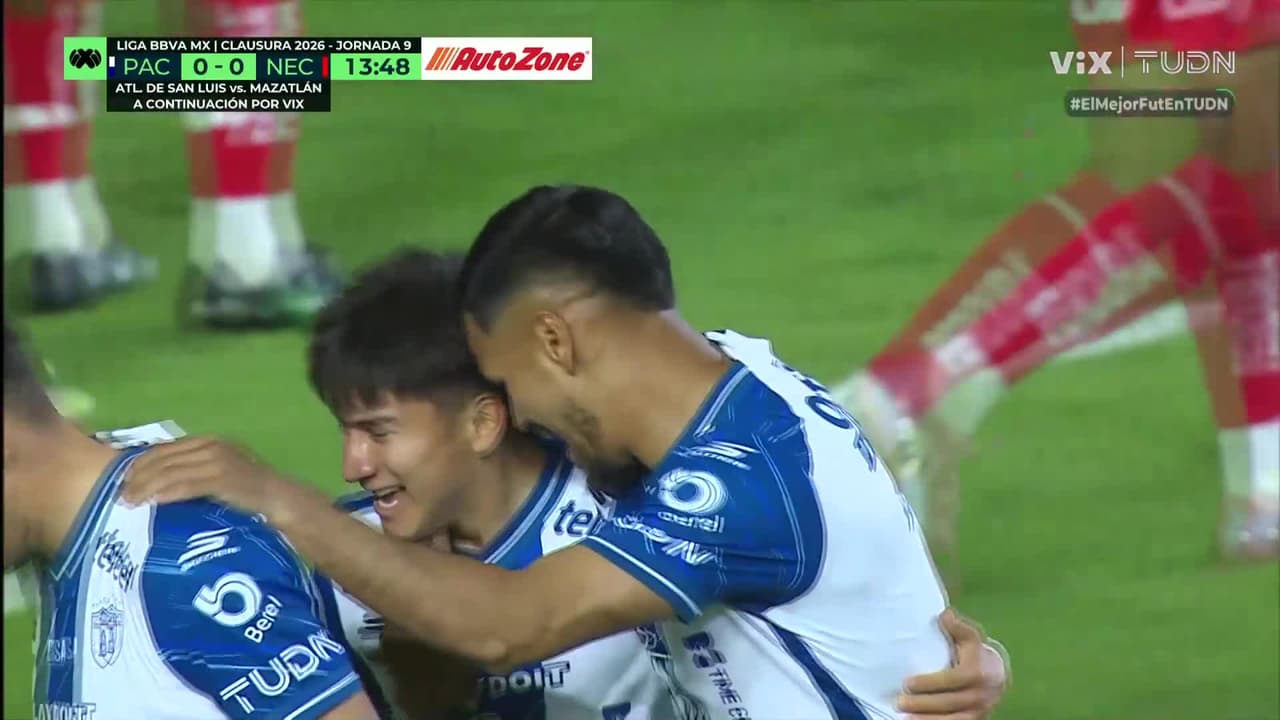 ¡Golazo de Pachuca! ¡Alexéi Domínguez define con bombazo al primer poste!