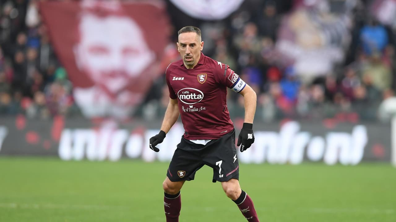 El Salernitana multará a Ribéry tras su accidente de coche