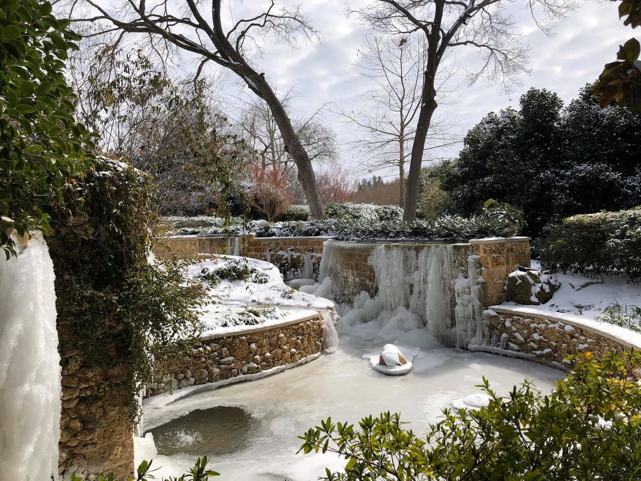 La llegada de la tormenta invernal el pasado 14 de febrero trajo temperaturas récord por debajo del punto de congelación al Metroplex.
<br>