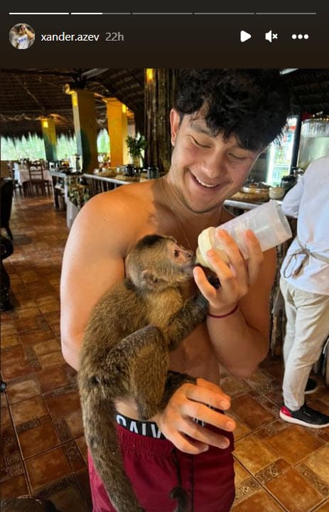 Xander, el hijo transgénero de Karina.