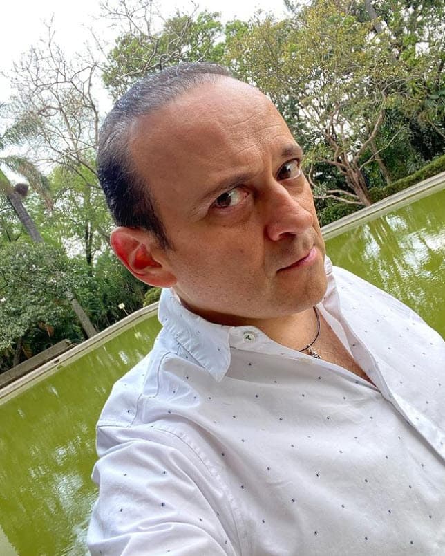 Exhortó a sus seguidores a atreverse a "ser, estar, decir, reaccionar, renacer, proponer, caerte, levantarte, soñar, volver a intentar todo aquello que sientas lejos de tus posibilidades porque no tenemos nada seguro, simplemente el momento presente".
<br>