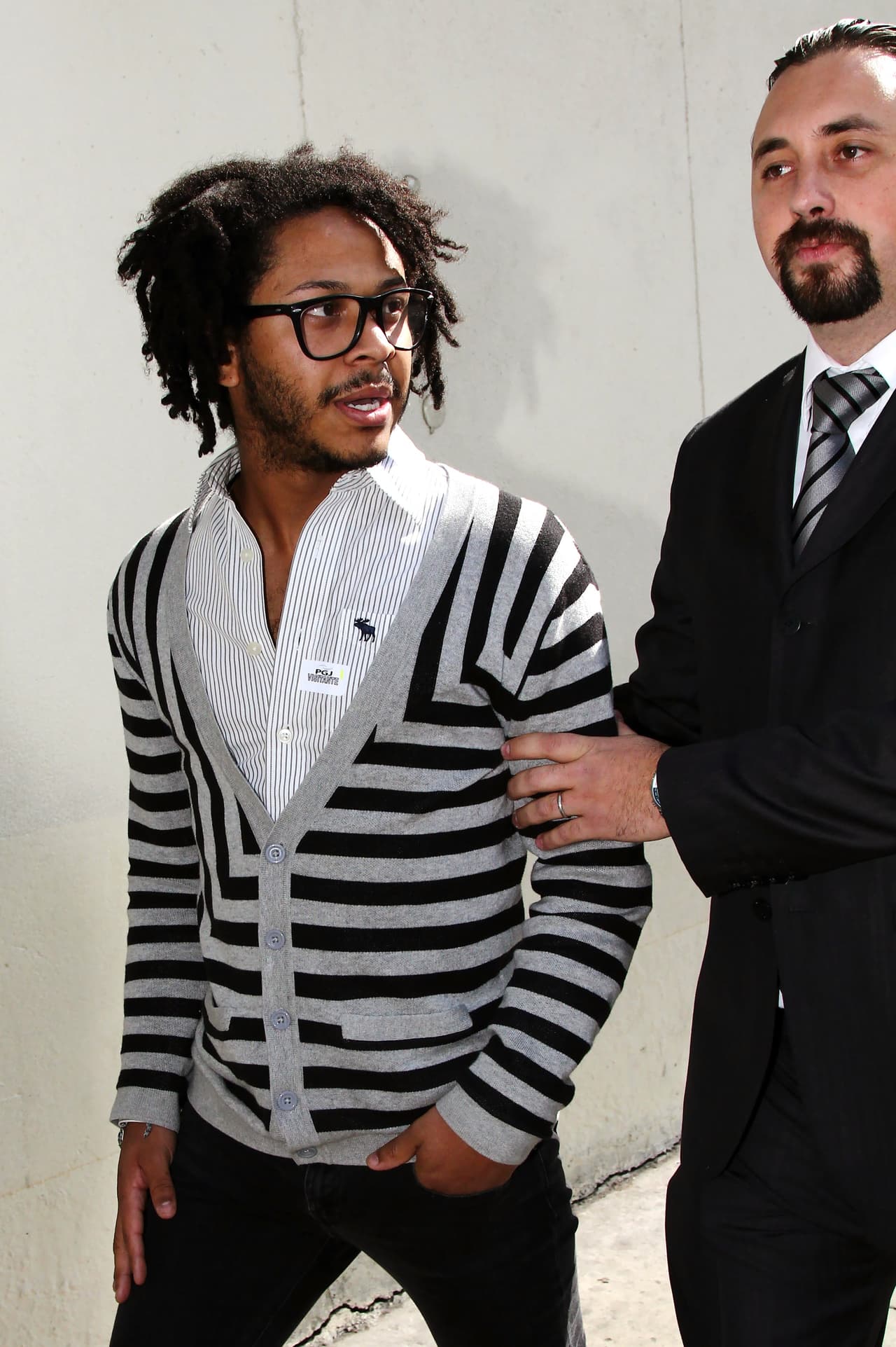 Sin duda alguna, uno de los casos más sonados durante el 2010 fue el caso de Kalimba. El cantante nunca imaginó que una noche de fiesta lo llevaría a estar en la cárcel por algunos días y a ser acusado de haber violado a dos menores de edad.