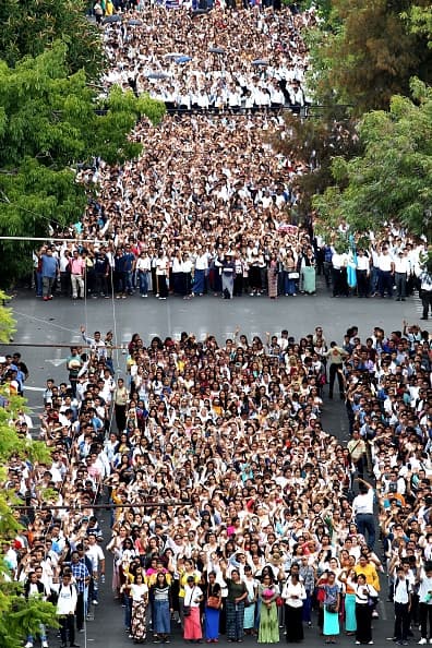 A través de un comunicado, 
<b>La Luz del Mundo aseguró que en la caminata participaron files de 58 países </b>con el objetivo de compartir valores como la honestidad, respeto y solidaridad.
<br>