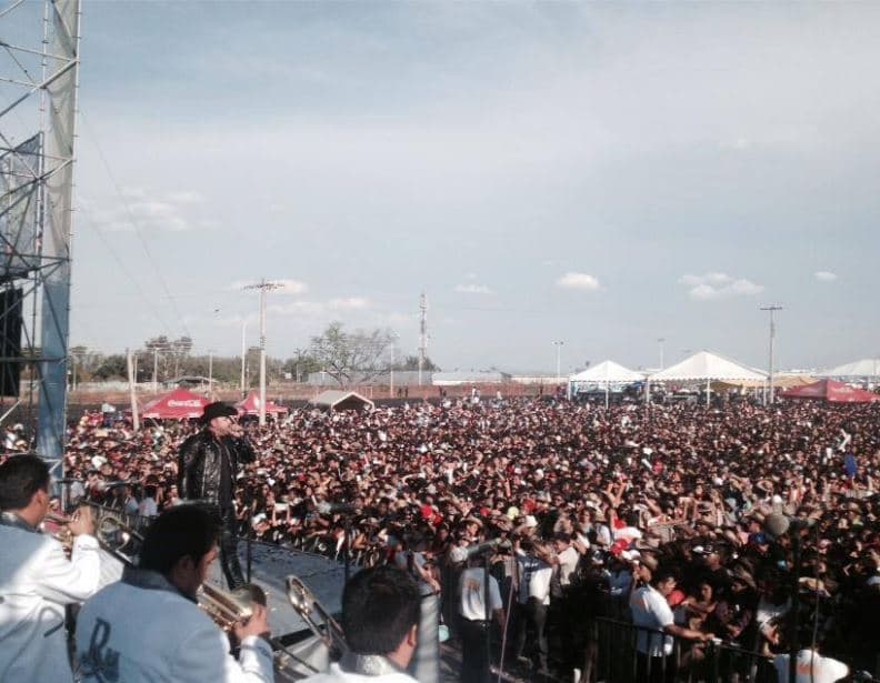 Sus conciertos tienen lleno total.