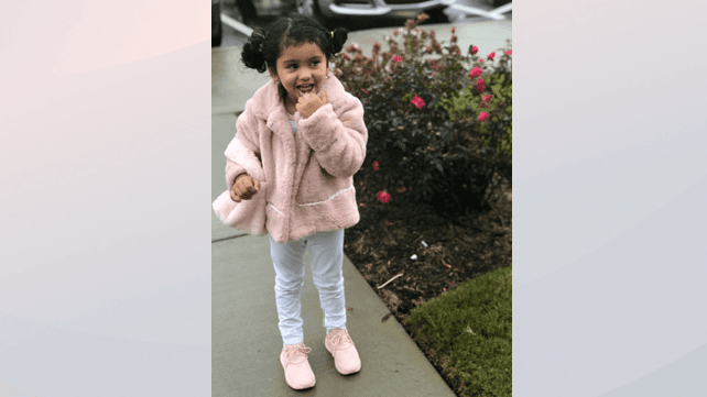 Policía pide ayuda para localizar a Carmen A. Lowe y su hija Aubriana Recinos