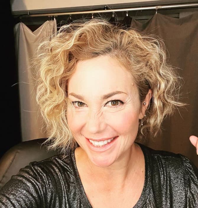 Tras su participación en 'Zack y Cody', se le vio como un personaje recurrente en 'Supernatural', además también trabajó en otras series de televisión como 'Colony', 'NCIS' y 'Mentes criminales'