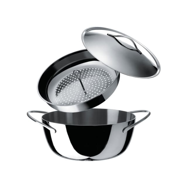 <b>Vaporera:</b> esta olla te permite preparar platos de vegetales y proteínas sin usar grasas. Además, puedes colocar varios ingredientes en el compartimento superior sin que su sabor se mezcle. Si te gustan los tamales esta es una de las formas más efectivas para recalentarlos. 
<b><a href="http://www.alessi.com/es">Alessi </a></b>| $80.