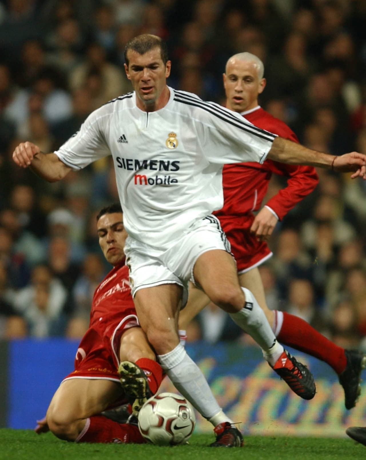 Con el equipo andaluz jugó dos temporadas, la primera mejor que la segunda, por lo que salió de allí a otro club del fútbol español.