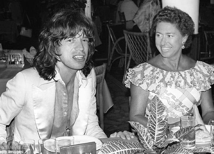 Margarita también fue flor de escándalo en los años 70, cuando se rumoró mucho que, estando aún casada, tuvo numerosos 'affairs' con distintos hombres, entre ellos, un presunto romance en las Bahamas con la estrella de rock Mick Jagger.