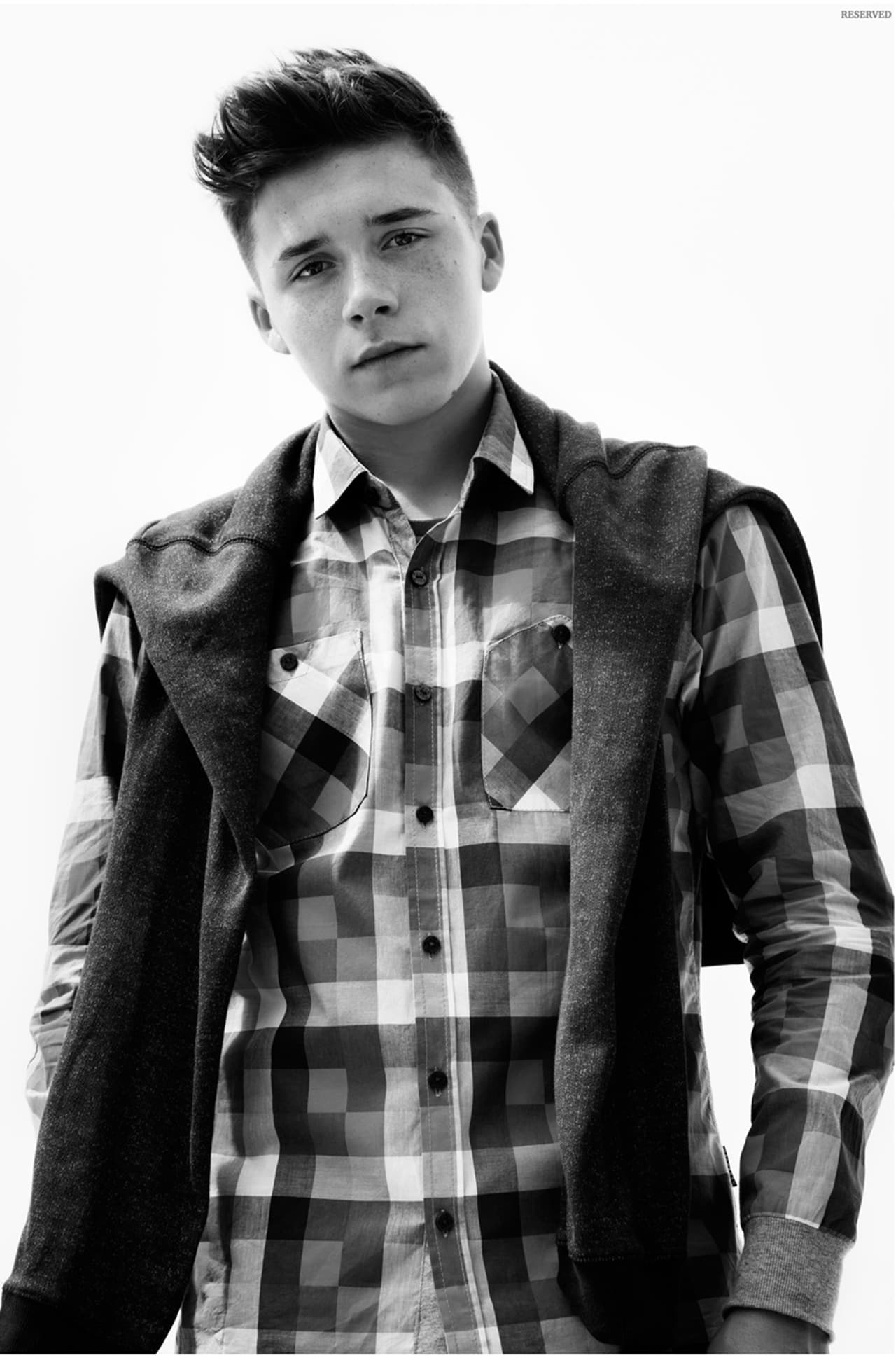 El hijo mayor de David y 
<b>Victoria Beckham, Brooklyn Beckham,</b> ha heredado el talento de sus famosos padres para posar delante de las cámaras.