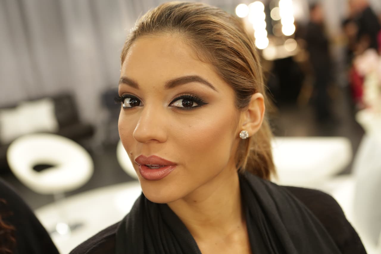 Las bellas corren, se maquillan y se preparan para lucir perfectas en cada gala de #NBLVIP. No te pierdas sus mejores fotos de backstage aquí.