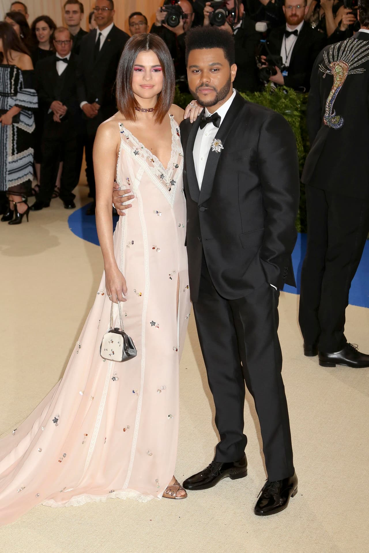 La pareja fue captada por primera vez en enero, saliendo de una cena romántica en Santa Mónica, California.