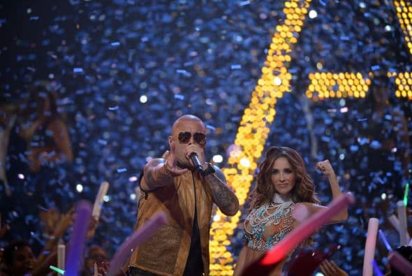 Anahí hizo su regreso triunfal a la música con el tema 'Rumba'.