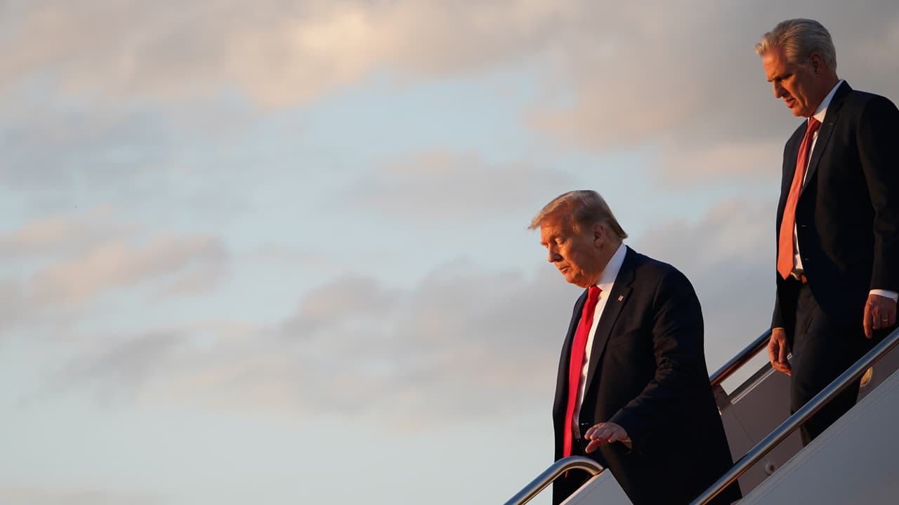 Kevin McCarthy ausente del voto que venció veto de Trump sobre ley de gastos de defensa