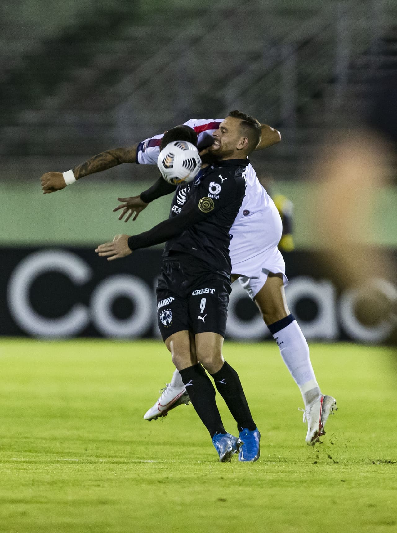 Vincent Janssen (32'), Arturo González (42') y José Alvarado son los encargados de darle el triunfo 0-3 a Monterrey.