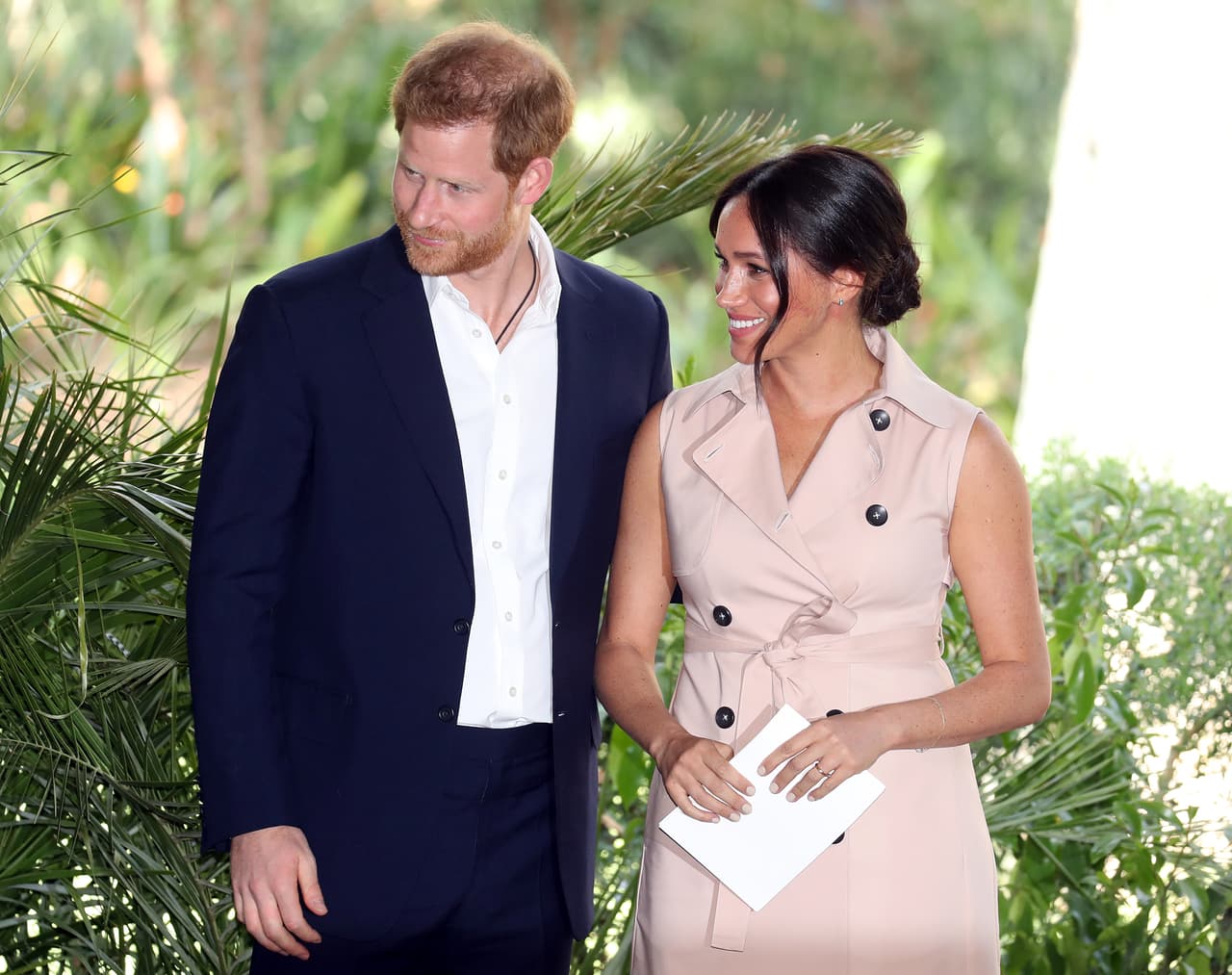 "Una de las cosas buenas de mi trabajo es que nunca se puede hablar de los clientes, punto final. Por lo tanto, no hay área gris, siempre tendré una gran intimidad con mis pacientes, ya sea tu madre o la duquesa de Sussex", expresó Barr.