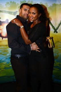 Nida Apollo y su esposa Phaedra Parks.