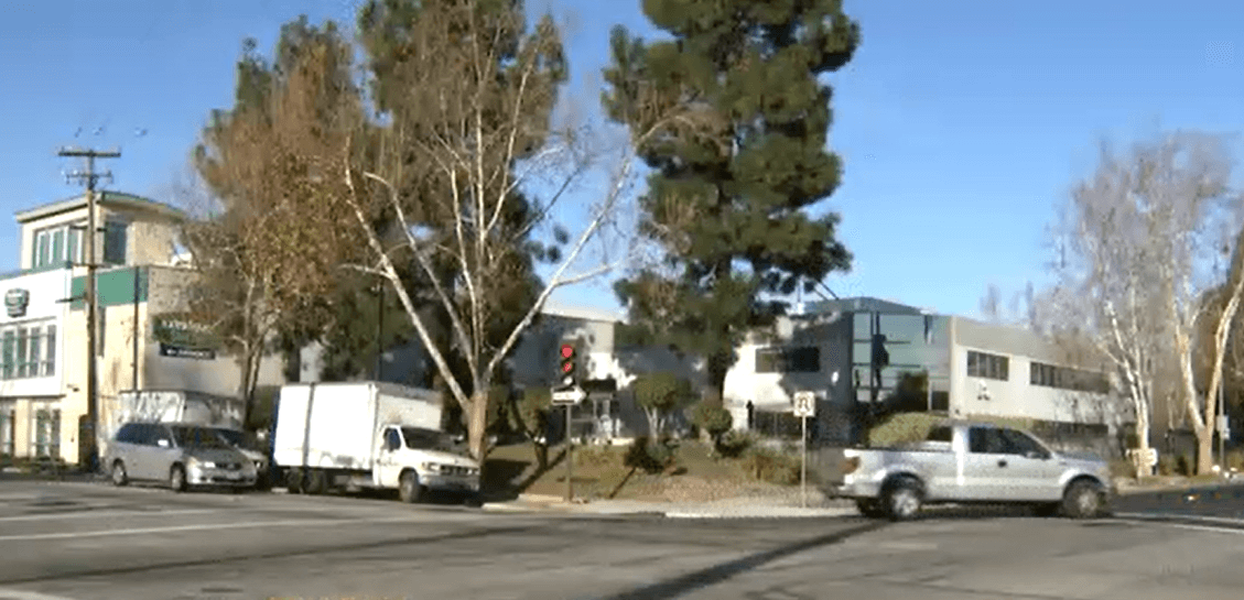 Arrestan a un hombre sospechoso de haber apuñalado mortalmente a su esposa en la víspera de Navidad en San José