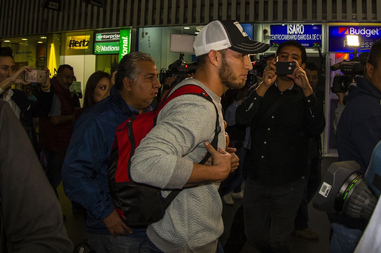 Escobar mide 1.77 metros de altura y ya tuvo en 2017 una aparición con la selección de mayores de Paraguay.