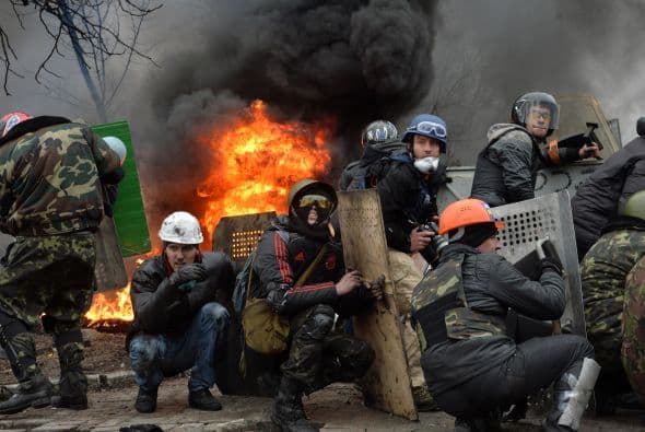 Los nuevos enfrentamientos son los más graves desde que comenzaron las protestas hace tres meses luego de que Yanukovych suspendiera la concertación del acuerdo con la Unión Europea.